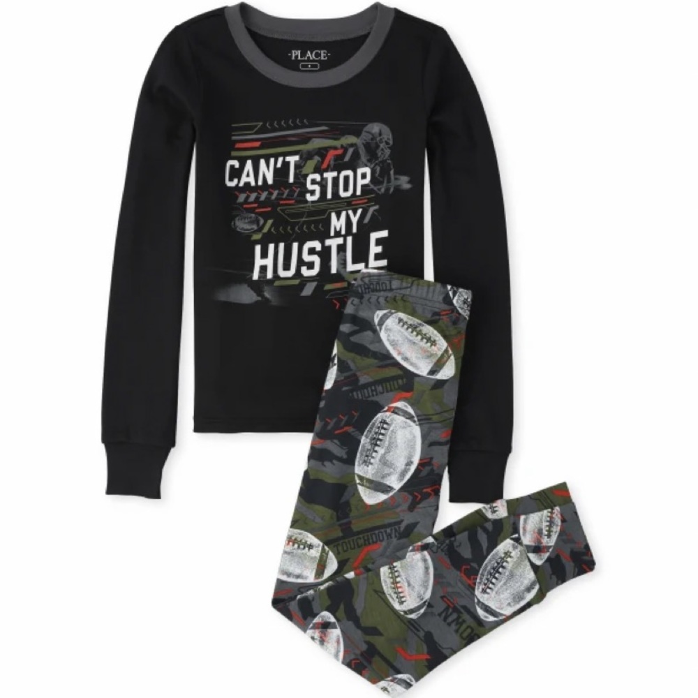 💥2/$30 Children’s Place Boys Football Long Sleeve Pajama set - size 12